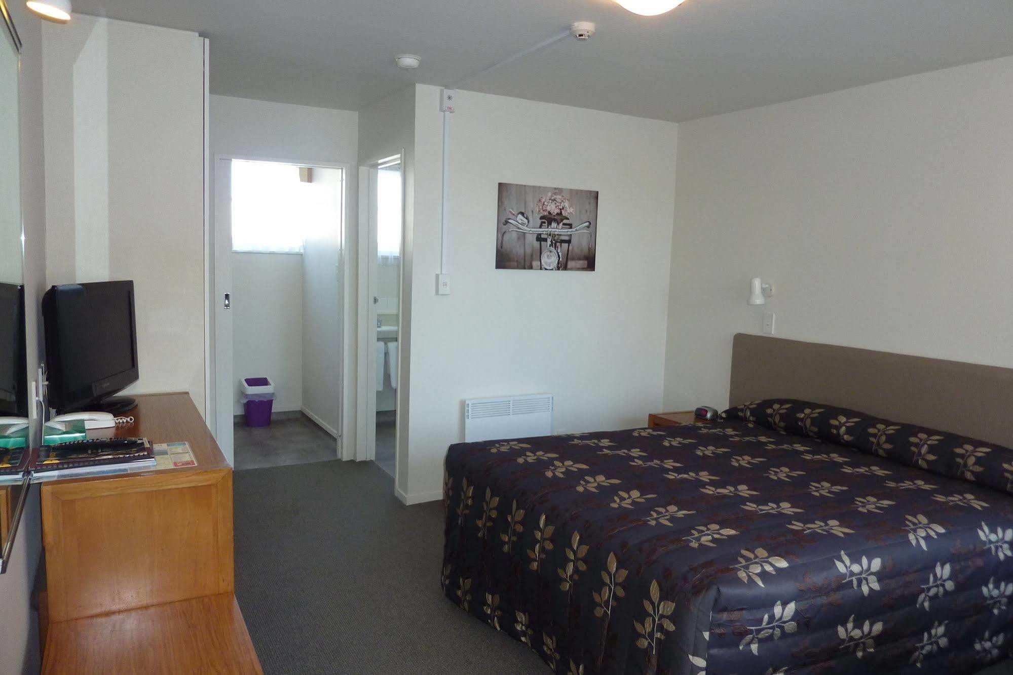 Colonial Inn Motel Christchurch Exteriör bild